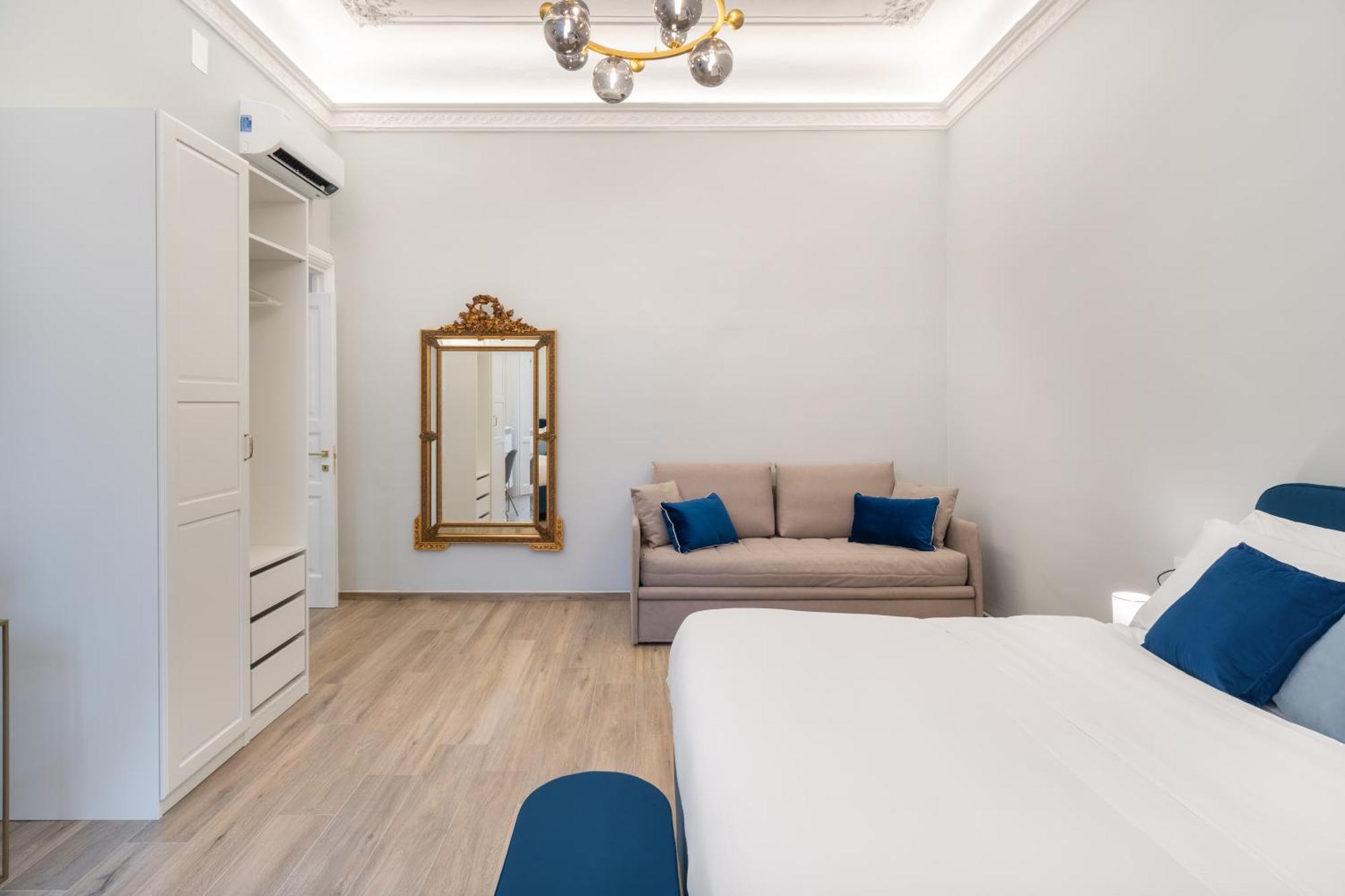 Palazzo Galeoni Luxury Suites Salerno Exterior foto