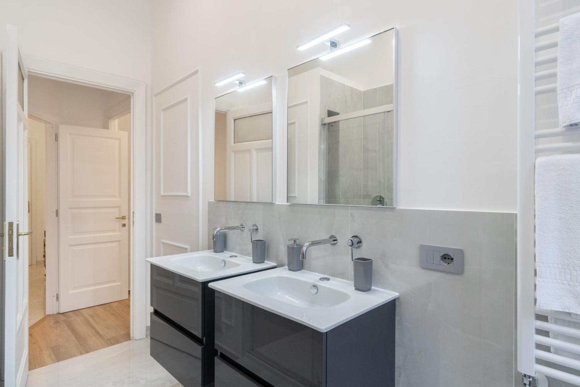 Palazzo Galeoni Luxury Suites Salerno Exterior foto